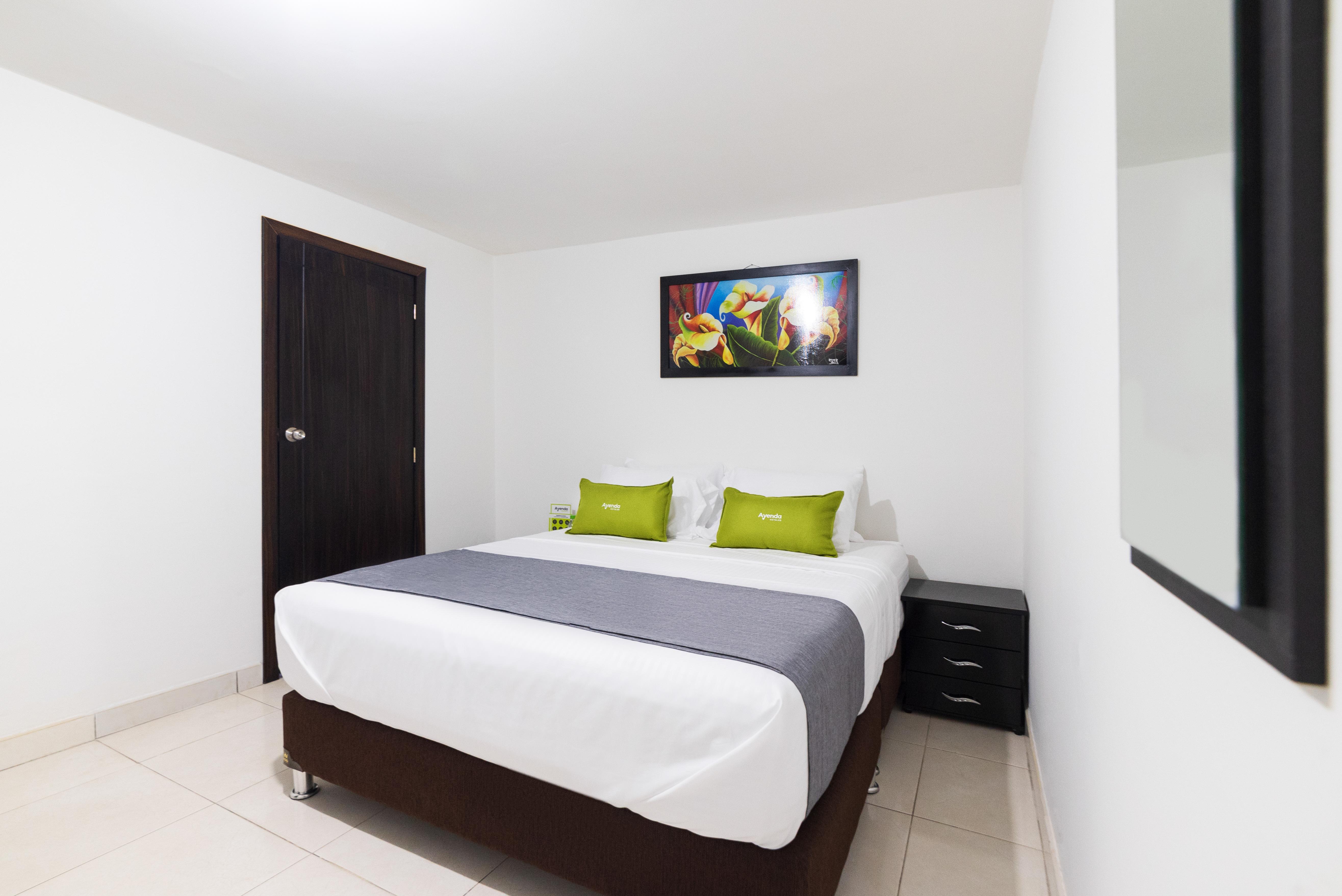 Ayenda 1045 Boutique Aeropuerto Hotel Bogota Bagian luar foto