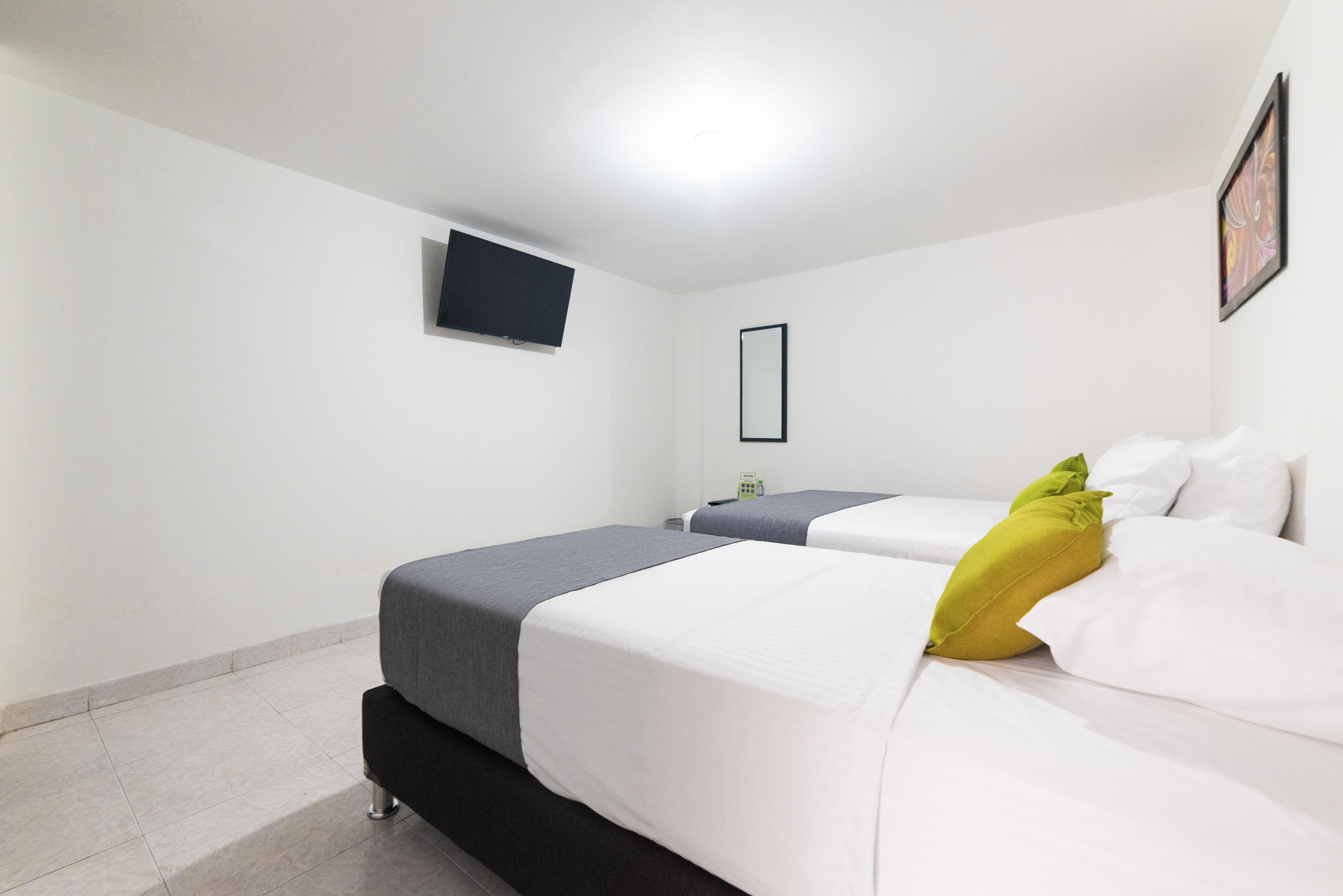 Ayenda 1045 Boutique Aeropuerto Hotel Bogota Bagian luar foto